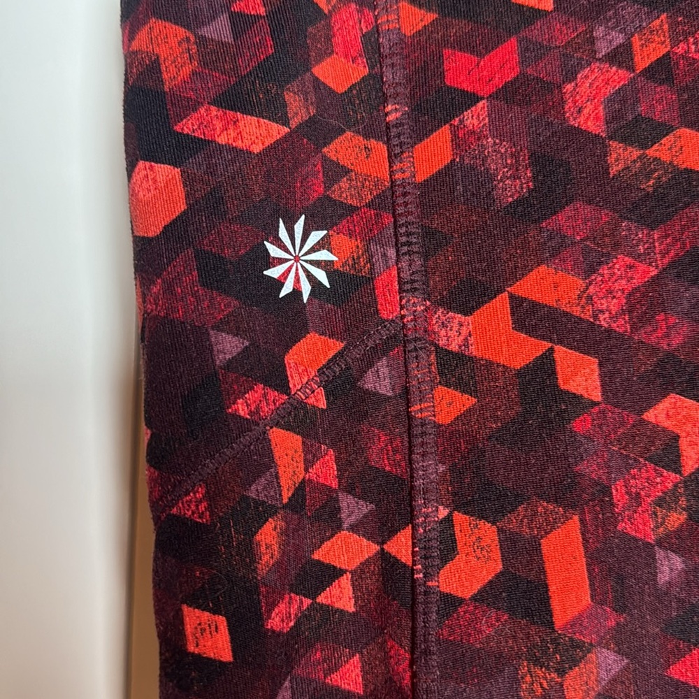 Athleta triangular be free tight women’s small red geometric leggings - Picture 2 of 12